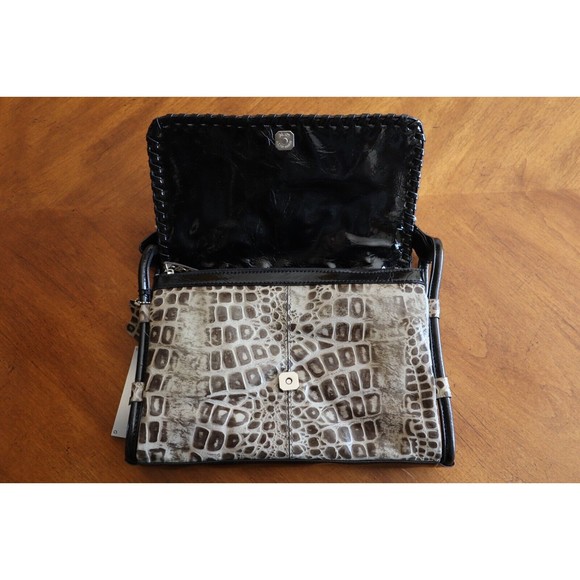 M.C. Patent Leather Blk Gray Faux Gator Print Purse Multiple Compartments Tassel - Picture 10 of 16